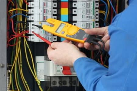 When To Consider A New Electrical Panel Thumbnail